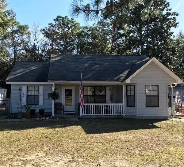 106 Cedar Point Rd Road, Crestview, FL 32539