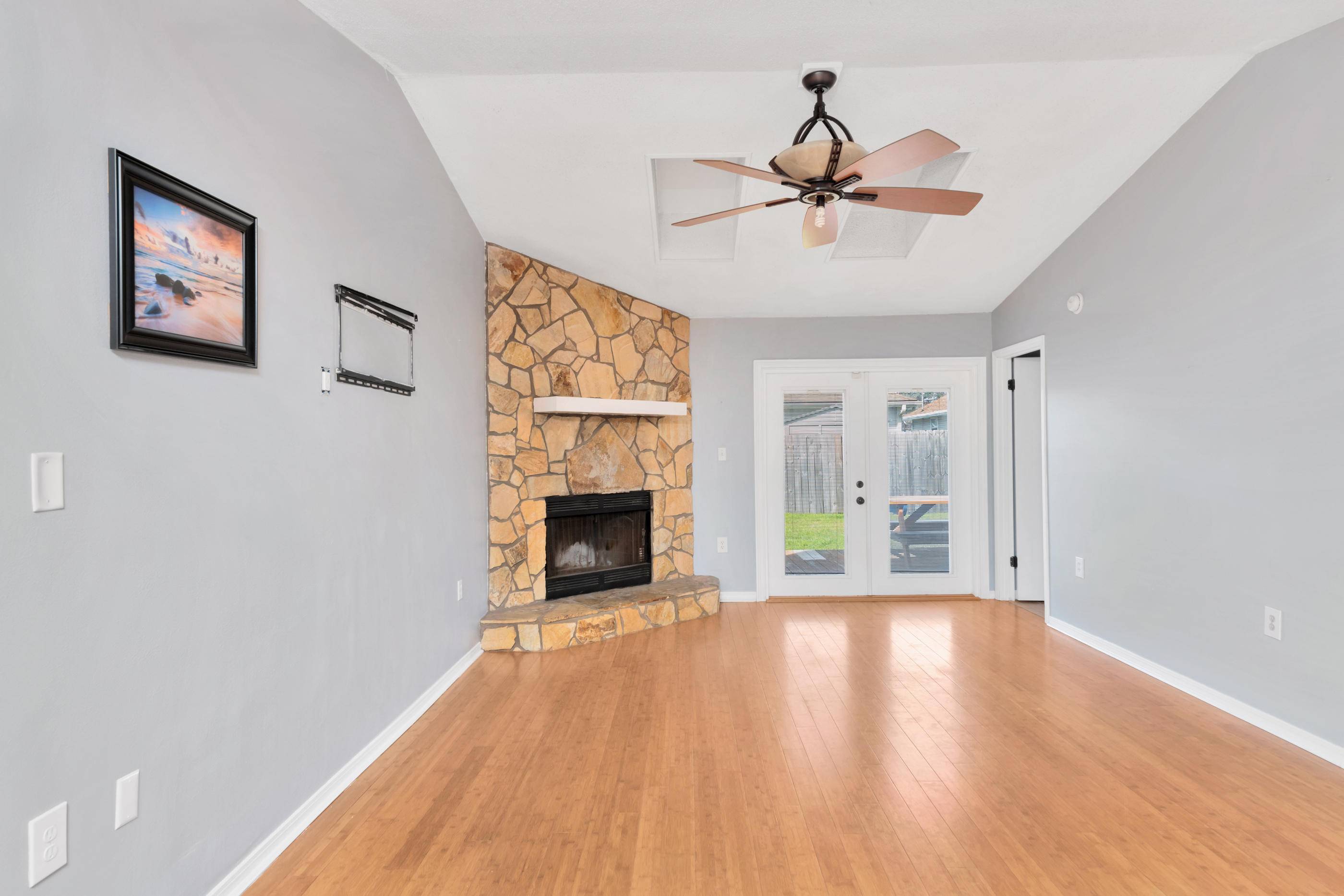 Mary Esther, FL 32569,474 Managua Way
