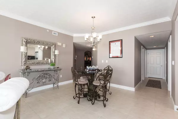 5004 Thomas Drive  #UNIT 1801, Panama City Beach, FL 32408