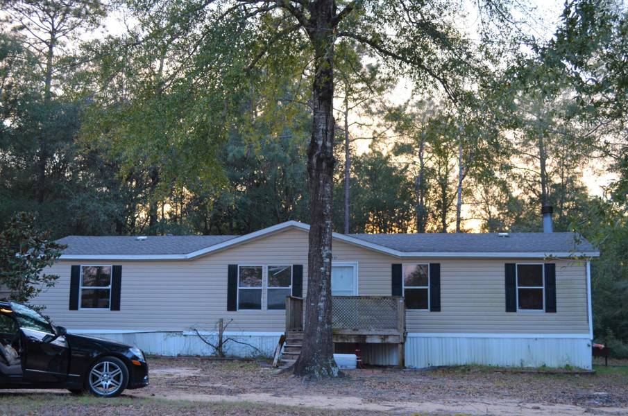 1727 Pickens Circle, Baker, FL 32531