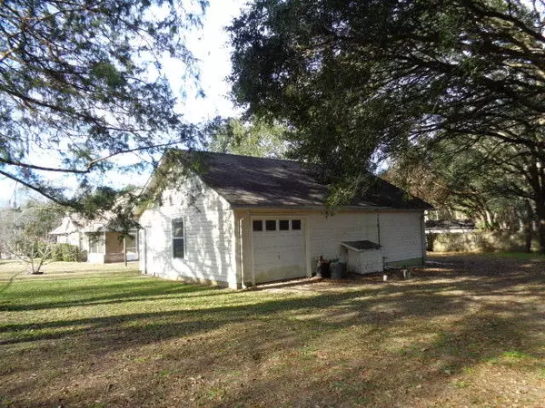 Crestview, FL 32539,5810 Frances Street