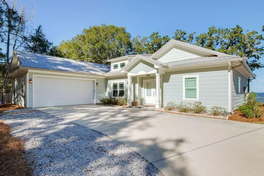 120 Garden Lane Drive, Santa Rosa Beach, FL 32459