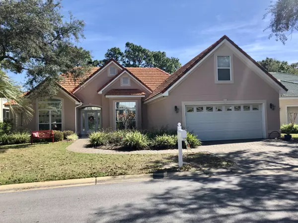 4344 Sunset Beach Circle, Niceville, FL 32578