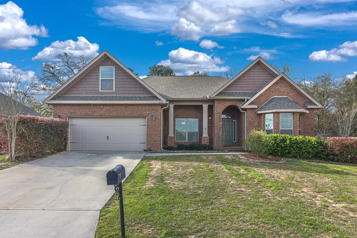 Crestview, FL 32536,233 PARADISE PALM Circle