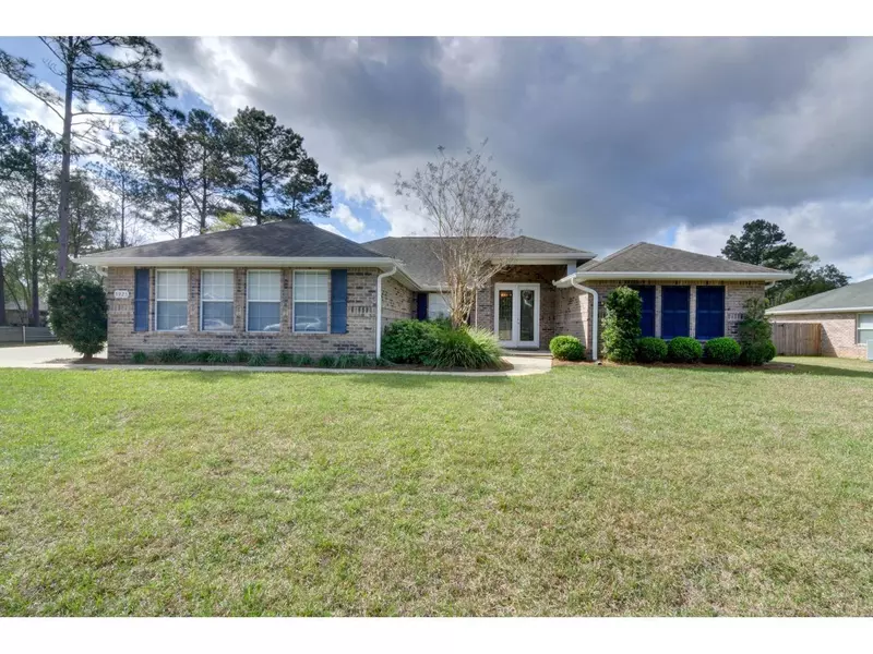 5925 Wind Trace Road, Crestview, FL 32536