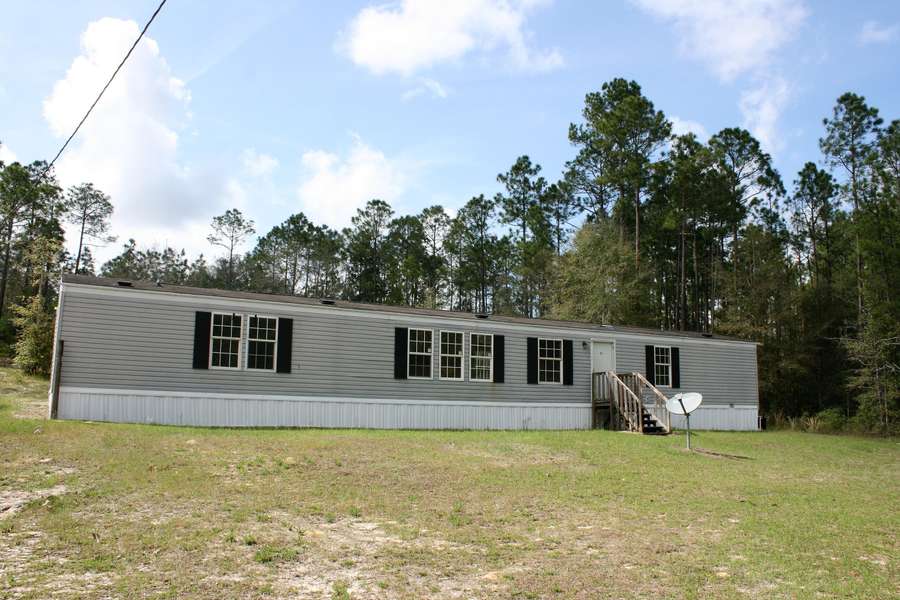 4382 Sundance Way, Holt, FL 32564