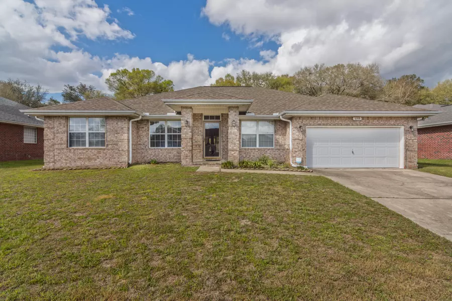 2168 Hagood Loop, Crestview, FL 32536