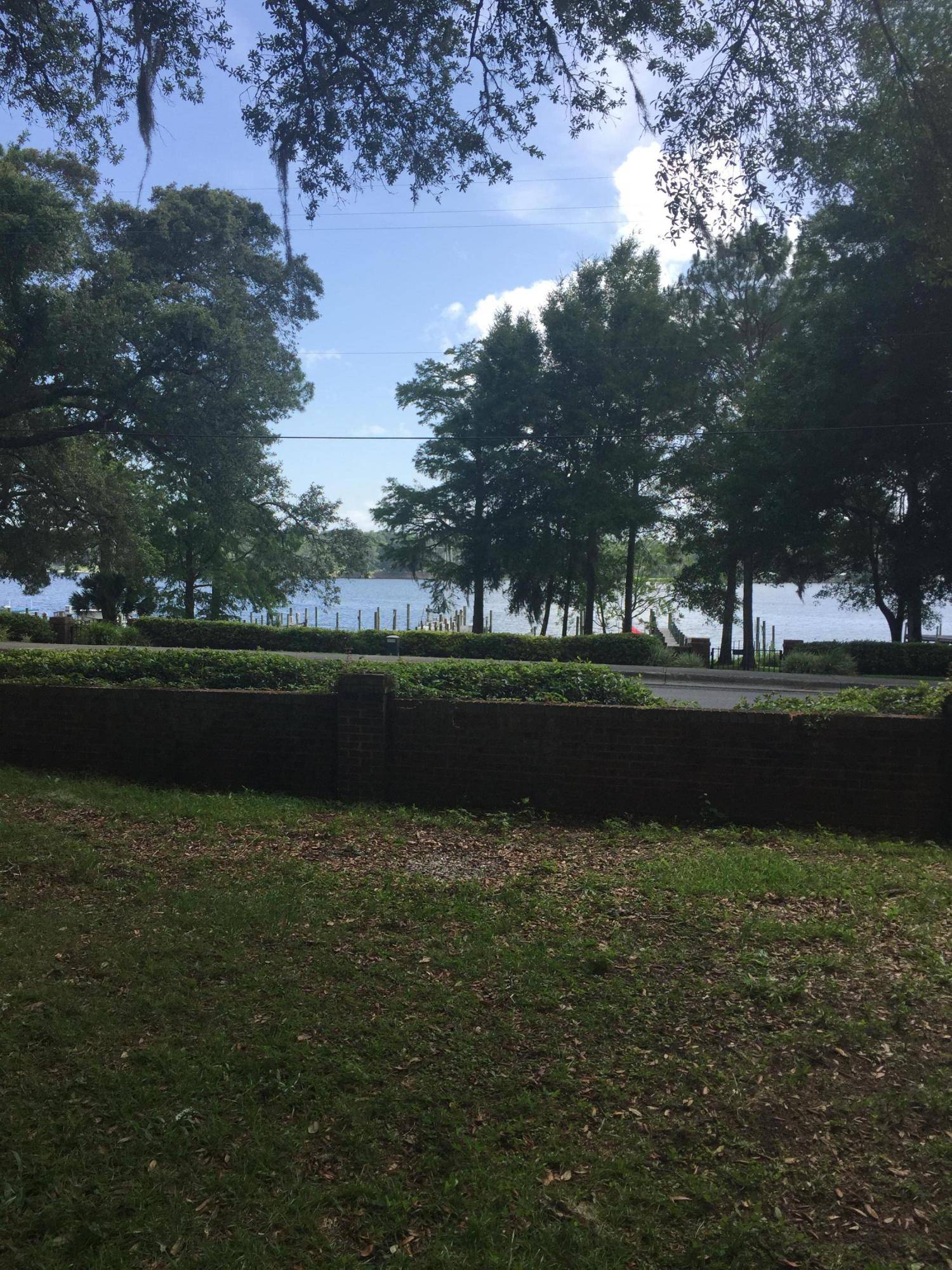 Niceville, FL 32578,304 Boggy Bayou Court