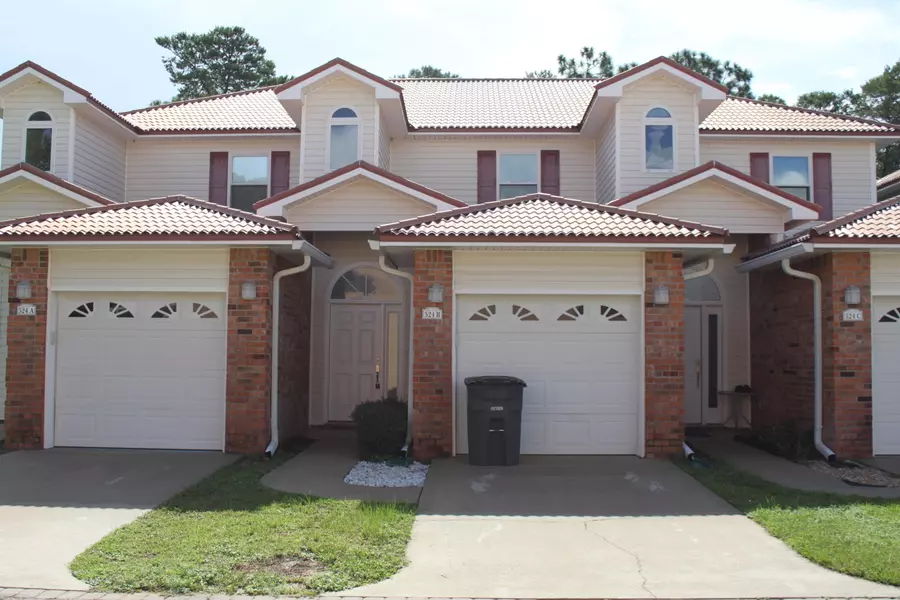 522 Valparaiso Parkway  #UNIT B, Valparaiso, FL 32580