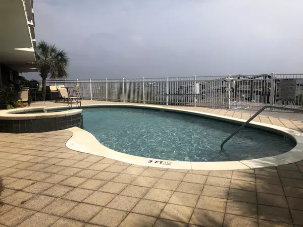 Navarre, FL 32566,8747 Navarre Parkway  #UNIT 305