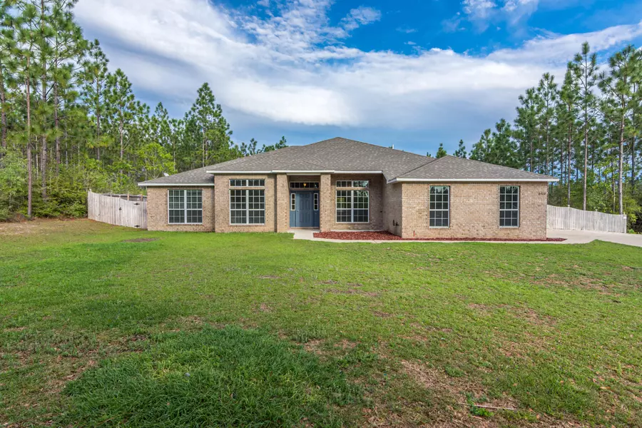 6469 Welannee Boulevard, Laurel Hill, FL 32567