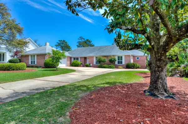 Shalimar, FL 32579,166 Country Club Road