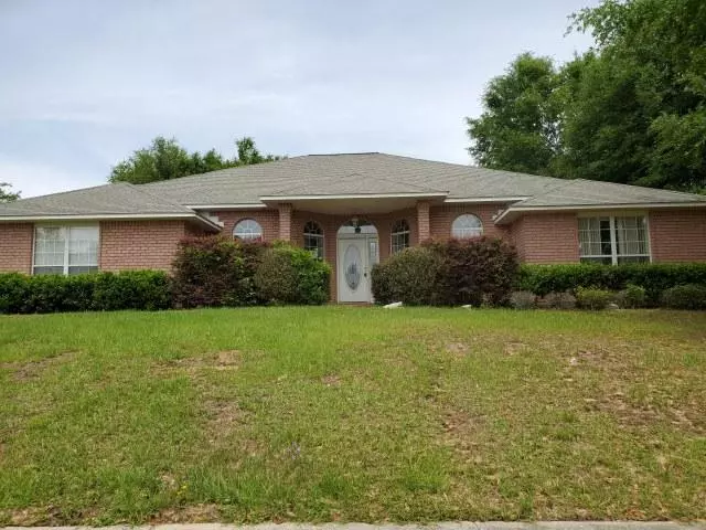 Crestview, FL 32536,214 Foxchase Way