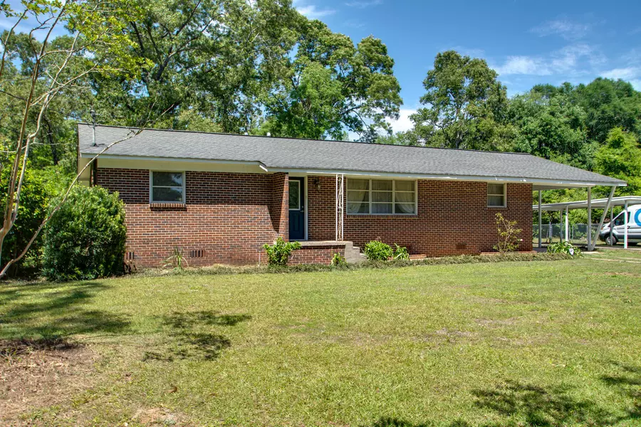 321 Adams Drive, Crestview, FL 32536