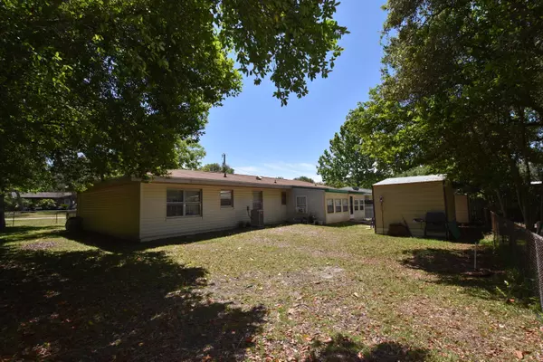 Shalimar, FL 32579,61 11Th Street