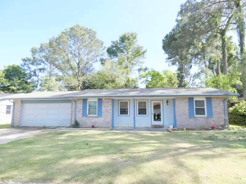 606 Ironwood Drive, Fort Walton Beach, FL 32547