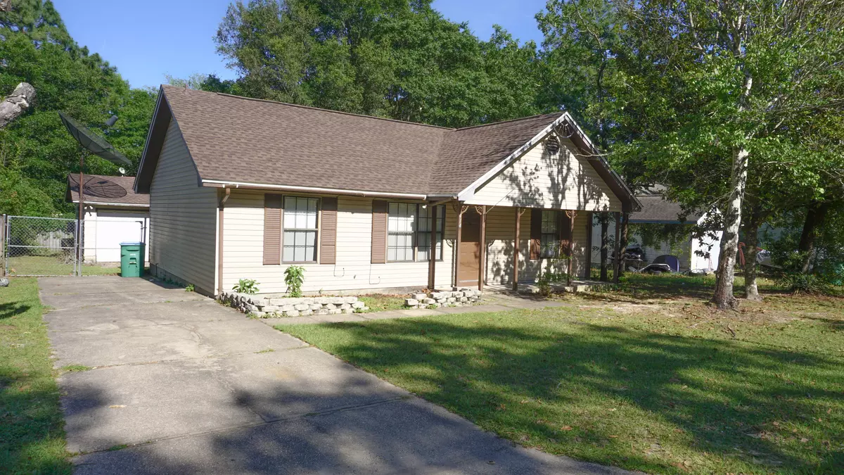 Crestview, FL 32539,414 Oak Place