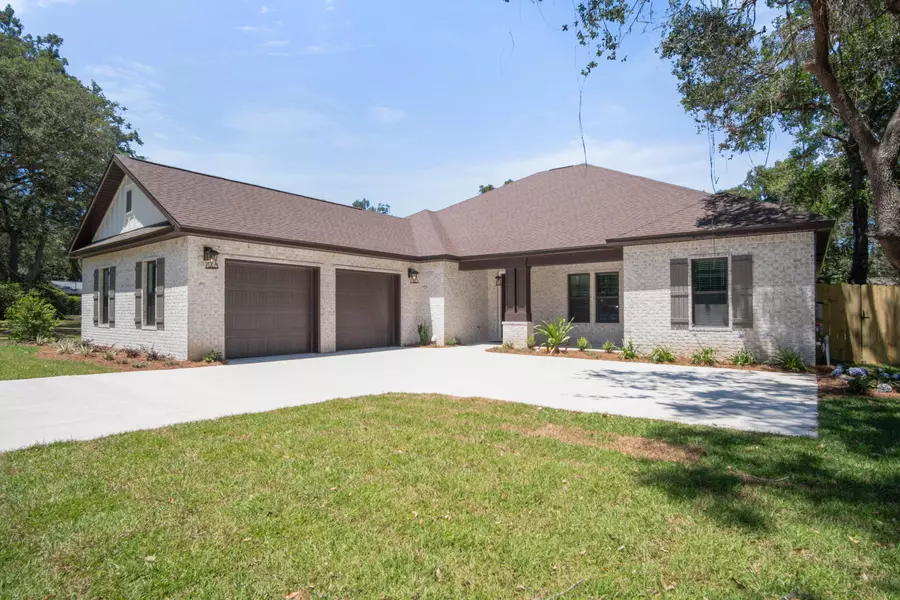 114 Meigs Drive, Shalimar, FL 32579