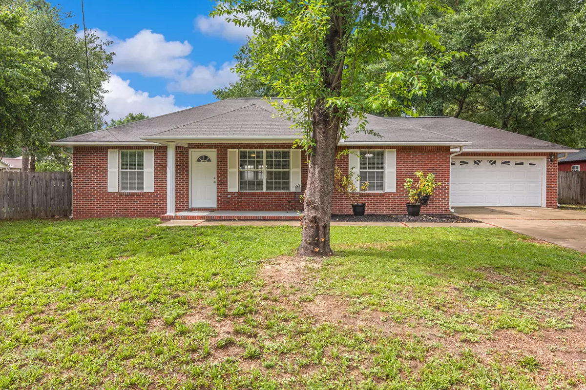 Crestview, FL 32539,3007 PINE LAKE Court