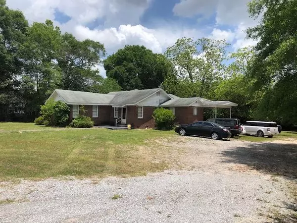 Crestview, FL 32536,5177 S Ferdon Boulevard