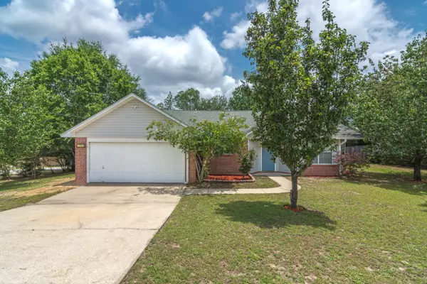 170 Villacrest Drive, Crestview, FL 32536