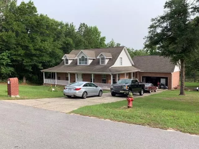 132 Wedgewood Lane, Crestview, FL 32536