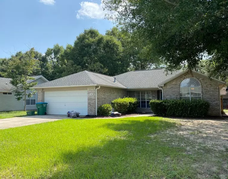 35 Regent Road, Crestview, FL 32539