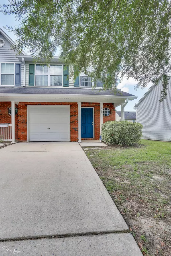 Crestview, FL 32539,134 SWAYING PINE Court