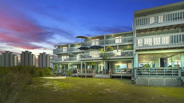 Navarre, FL 32566,8522 Gulf Boulevard  #25