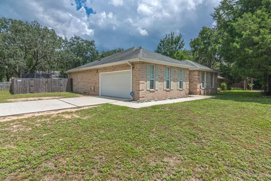 700 32Nd Street, Niceville, FL 32578