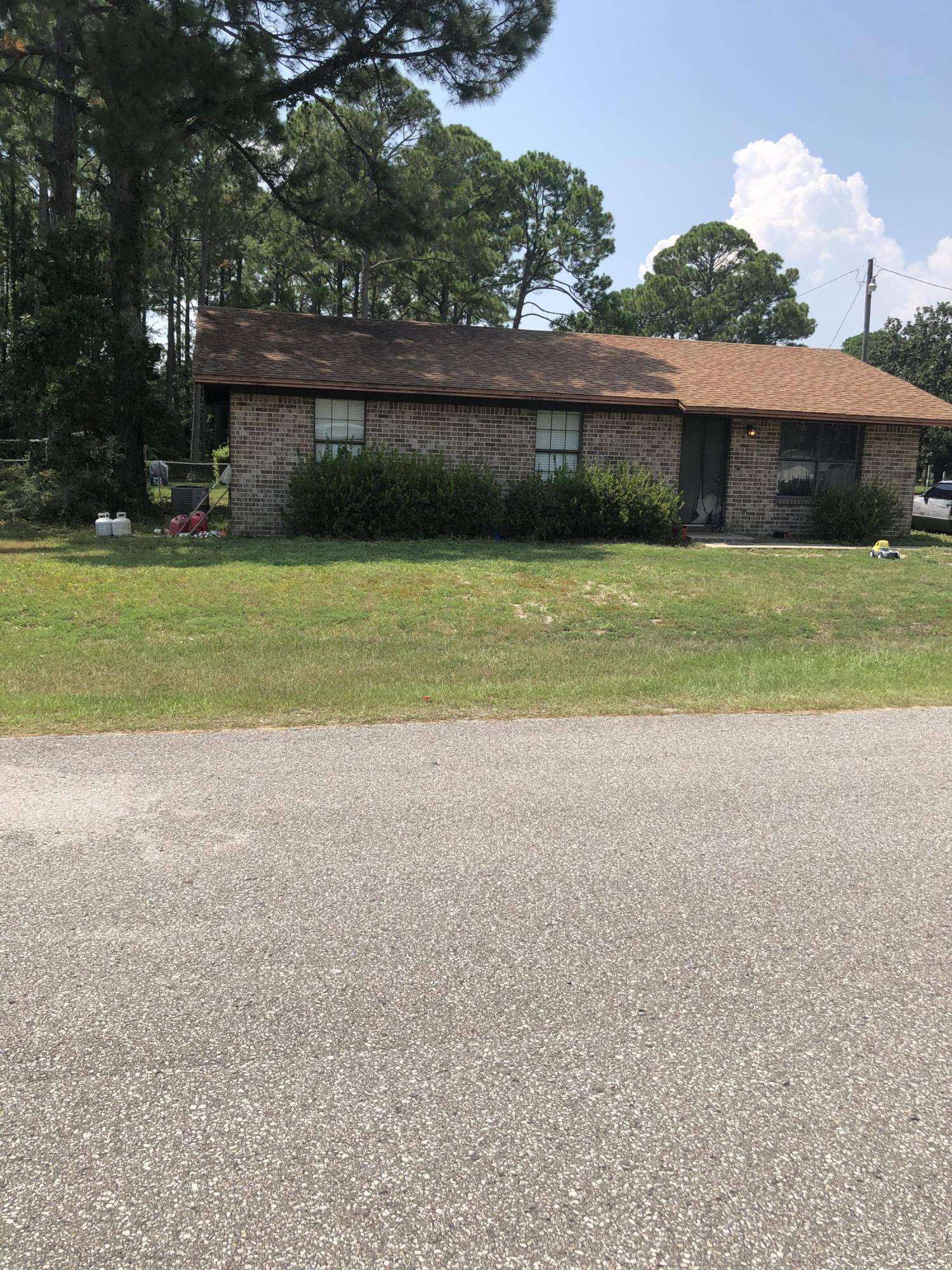 514 Woodfern Avenue, Mary Esther, FL 32569
