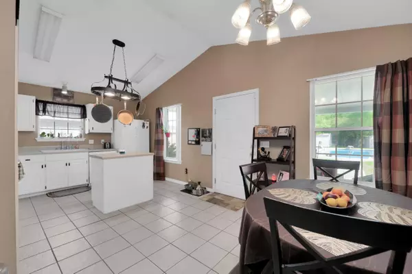 Navarre, FL 32566,9462 Pine Lilly Court