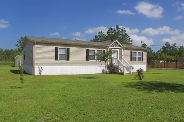 33 Hannah Lane, Crestview, FL 32539