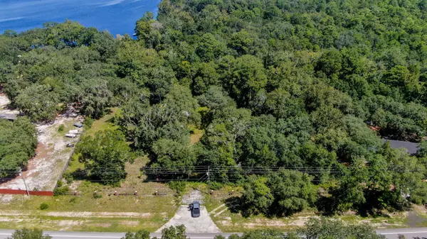 Freeport, FL 32439,7168 State Highway 20