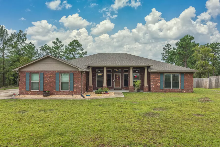 6422 Welannee Boulevard, Laurel Hill, FL 32567