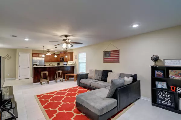 Fort Walton Beach, FL 32547,876 Fairview Drive  #UNIT A