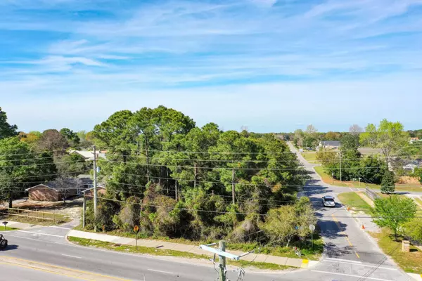 Destin, FL 32541,Lot 12 Cedar St.