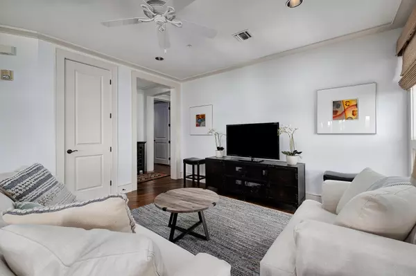 Rosemary Beach, FL 32461,82 S Barrett Square #UNIT 3E