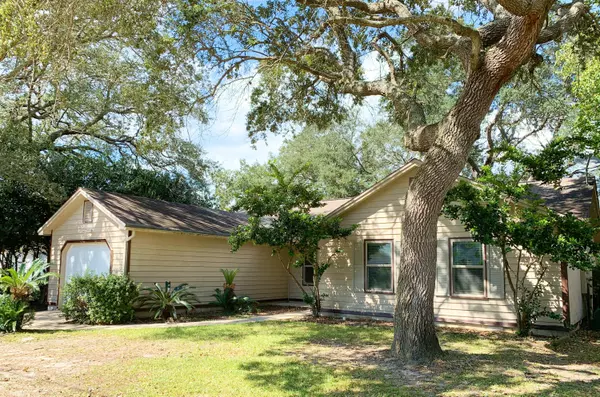 286 Honeysuckle Way, Niceville, FL 32578