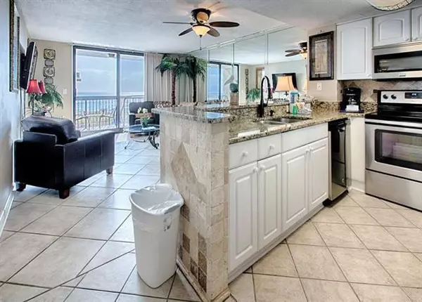 Destin, FL 32541,1040 US-98  #UNIT 204