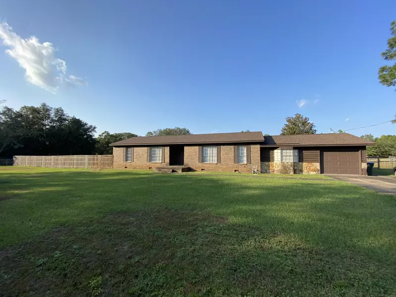 11450 Floridale Drive, Harold, FL 32563