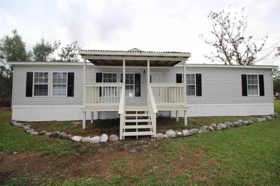 13324 Skylark Road, Fountain, FL 32438