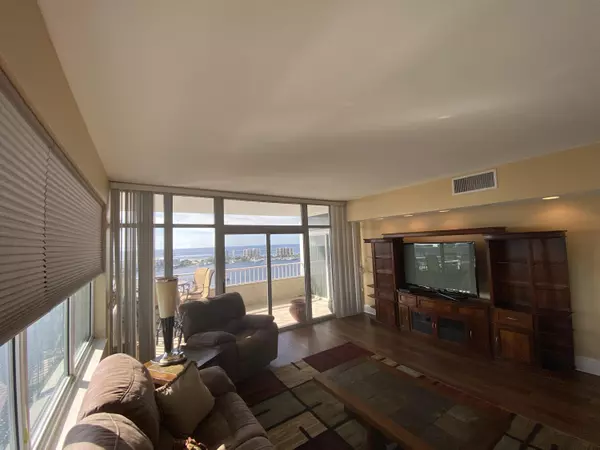 Destin, FL 32541,320 Harbor Boulevard  #1101