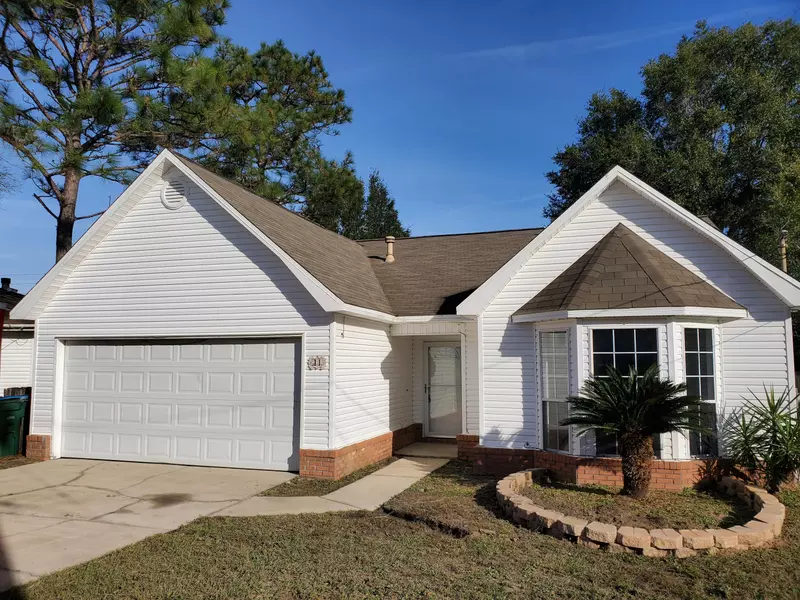 11 Courtney Lane, Crestview, FL 32539