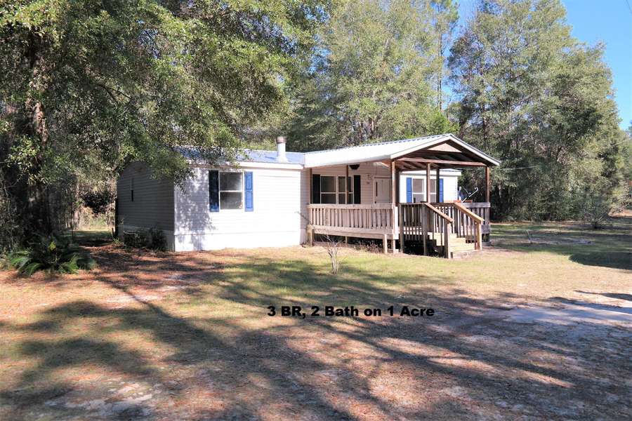 150 Bradley Drive, Defuniak Springs, FL 32435