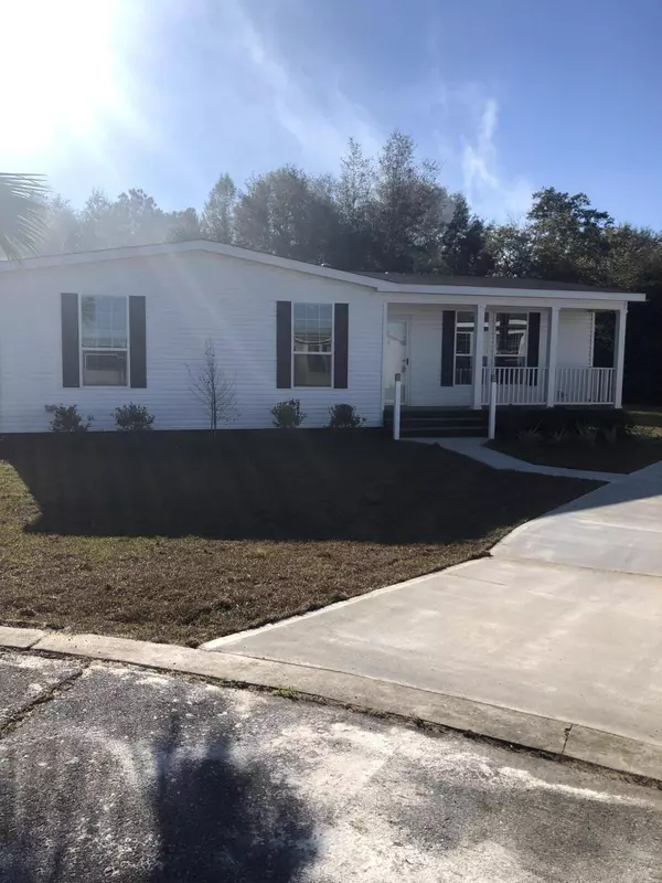 Defuniak Springs, FL 32435,998 Graysen Lane