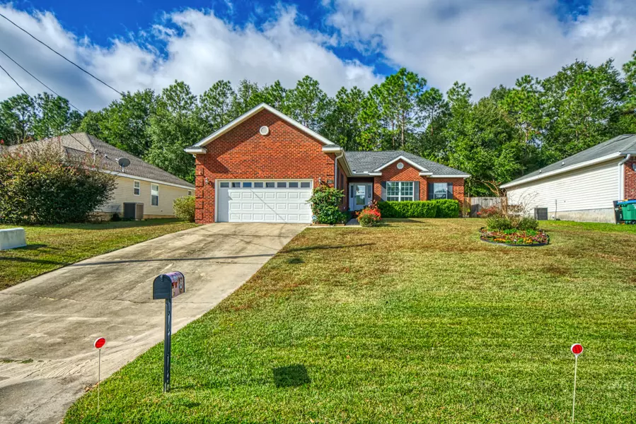 211 Tiffot Court, Crestview, FL 32539