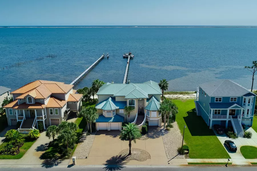 1616 Winding Shore Drive, Gulf Breeze, FL 32563