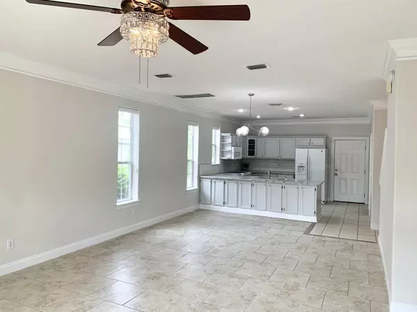 Santa Rosa Beach, FL 32459,493 Somerset Bridge Road