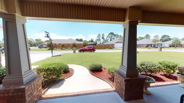 Navarre, FL 32566,9734 Misty Meadow Lane